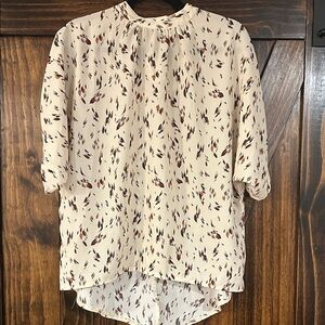 Elings Women’s Large Cream Printed Short Sleeve Blouse